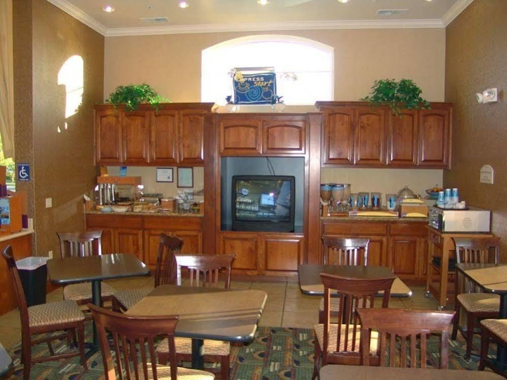 Holiday Inn Express- West Sacramento By Ihg Kültér fotó